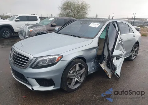 2014 Mercedes-Benz S 63 Amg 4Matic z USA, uszkodzony, nr VIN WDDUG7JB0EA029172